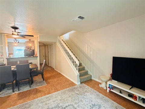 Photo of 2018 W Rundberg LN #12B, Austin, TX 78758 (MLS # 4100022)