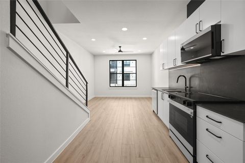 Photo of 634 Central PKWY #1204, New Braunfels, TX 78130 (MLS # 7821041)