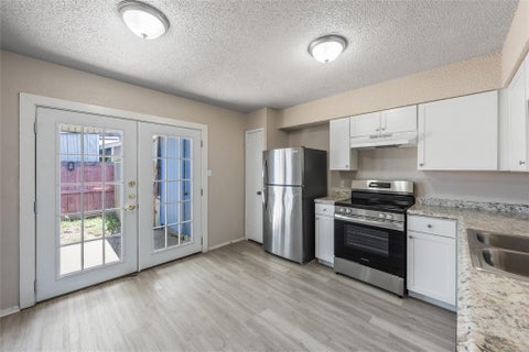 Photo of 1111 W Rundberg LN, Austin, TX 78758 (MLS # 3733937)