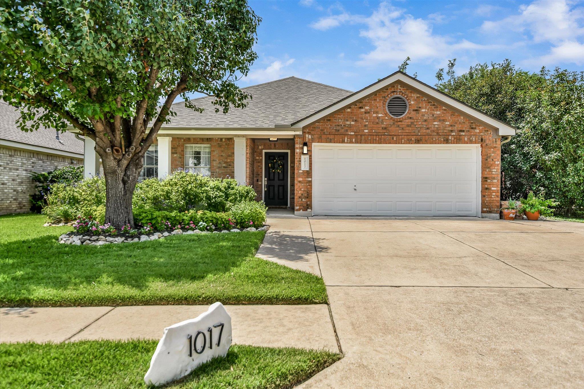 1017 Gulf WAY
