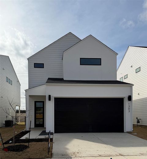 Photo of 1303 Rambling Rose RD, Austin, TX 78745 (MLS # 8926806)