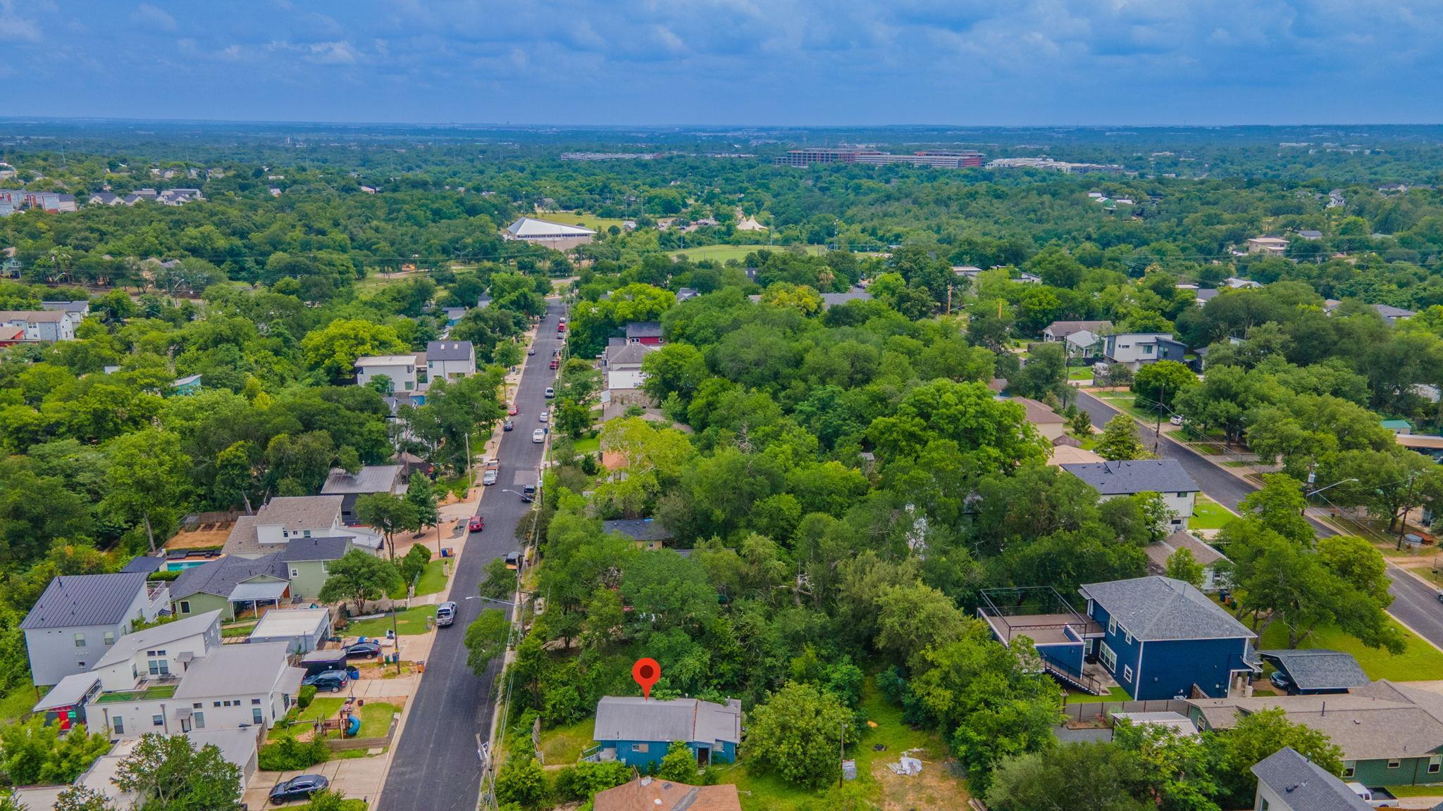 1408 Luna ST