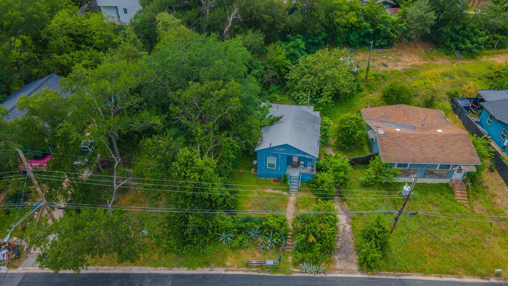 1408 Luna ST