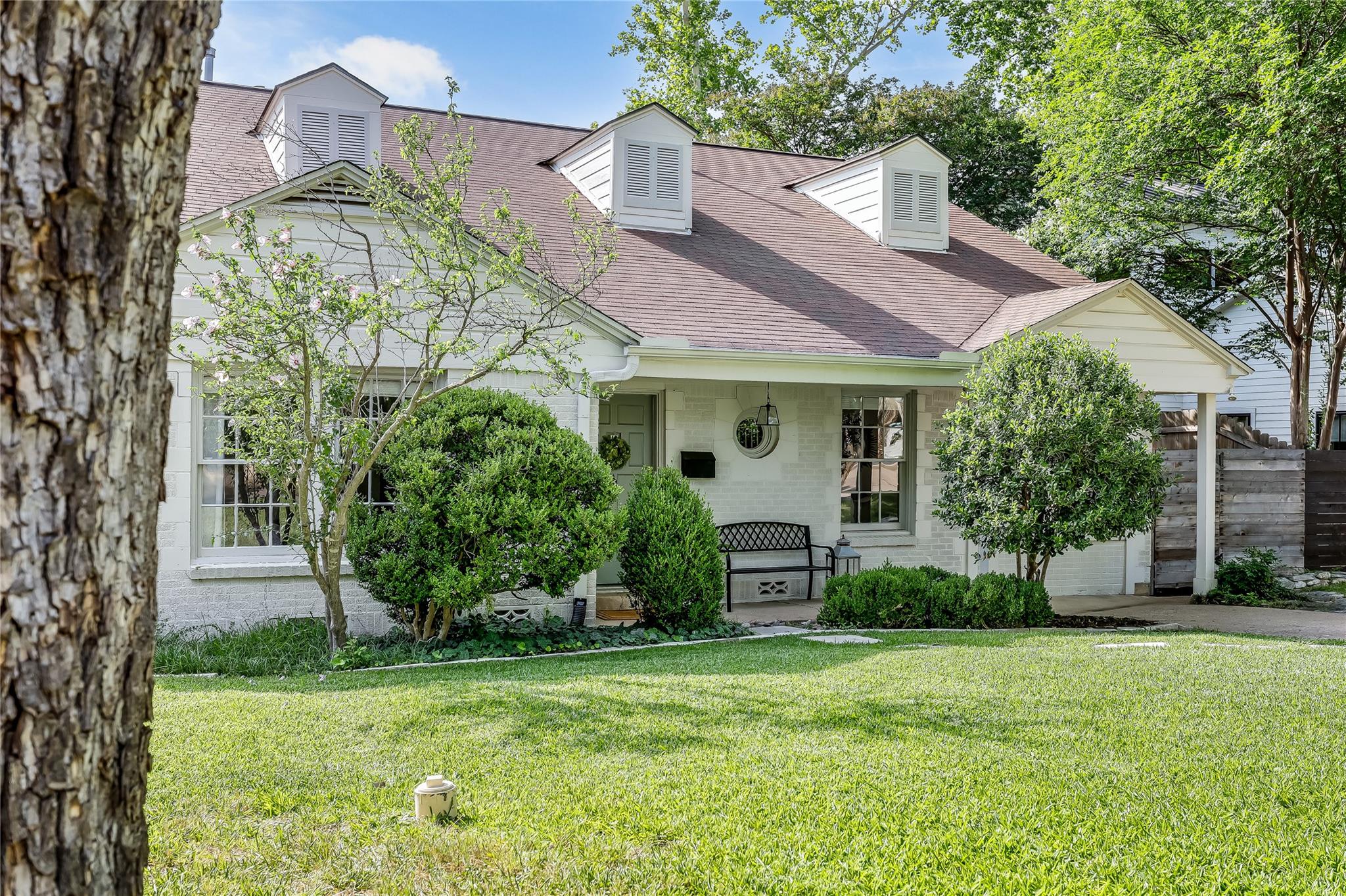 3202 Beverly RD