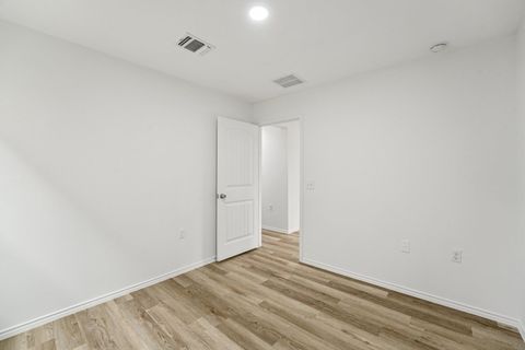 Tiny photo for 11416 Barns TRL, Austin, TX 78754 (MLS # 2712343)