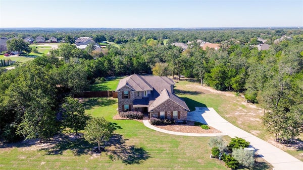 245 CHISHOLM TRL, BASTROP, TX 78602 - Image 22374d3790cf7db7505dbe8dcd1e80a6/840767720