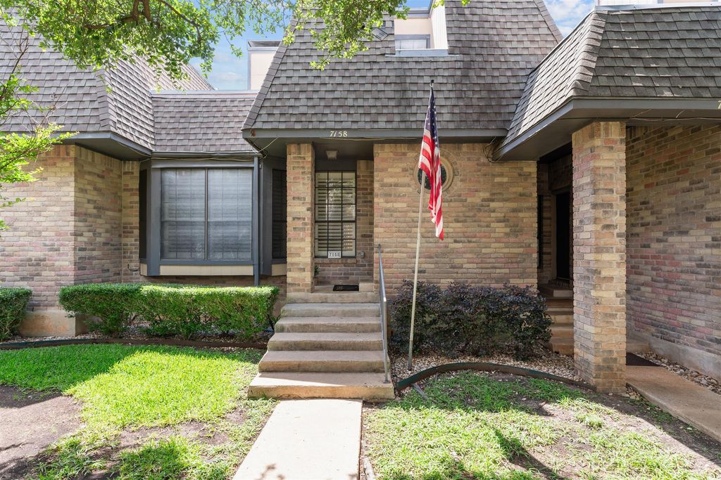 Photo for 7158 Chimney CORS #7204, Austin, TX 78731 (MLS # 2998293)
