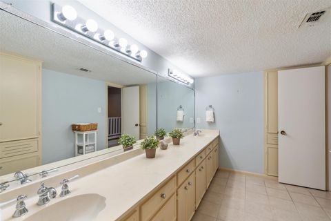 Tiny photo for 7158 Chimney CORS #7204, Austin, TX 78731 (MLS # 2998293)