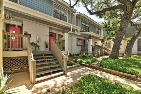 Photo of 2215 Post RD #1039, Austin, TX 78704 (MLS # 2296209)
