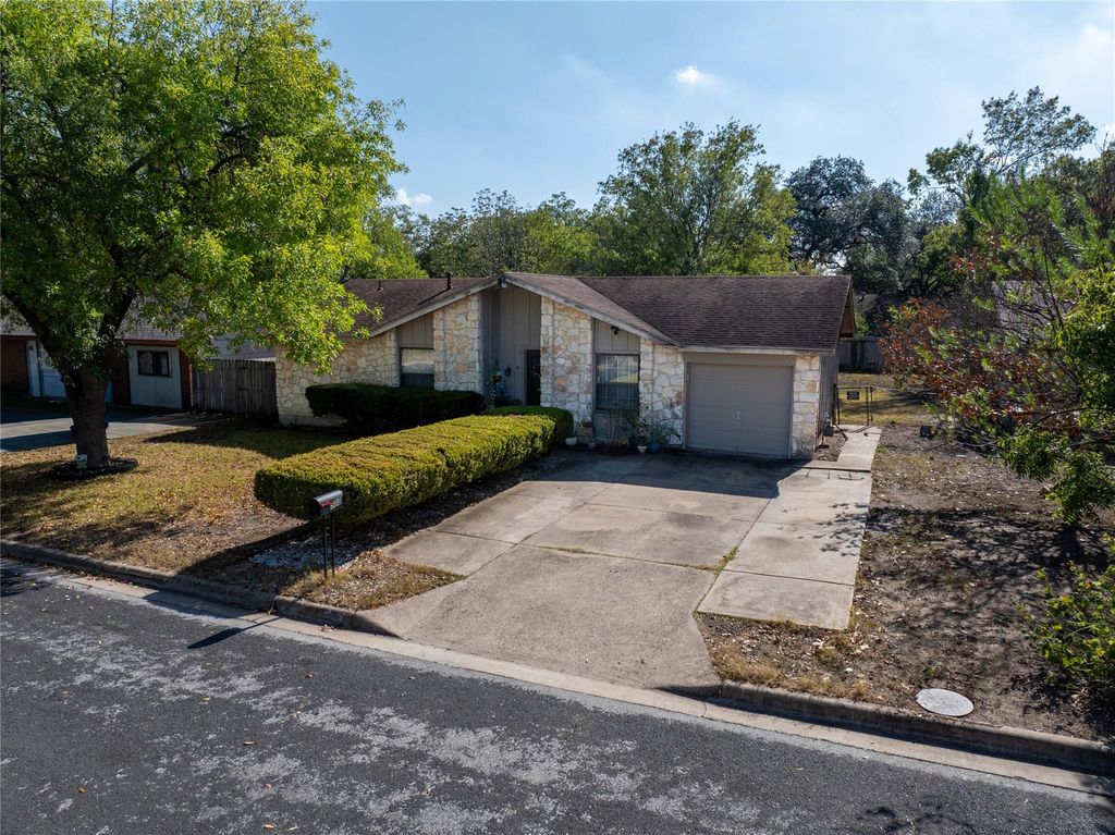 Photo for 503 Westmorland DR, Austin, TX 78745 (MLS # 9660039)