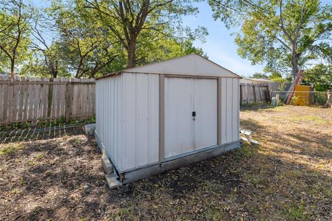 Tiny photo for 503 Westmorland DR, Austin, TX 78745 (MLS # 9660039)