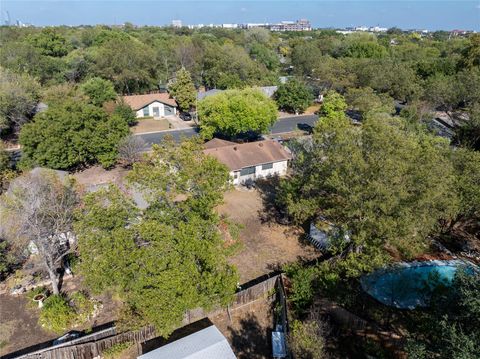 Tiny photo for 503 Westmorland DR, Austin, TX 78745 (MLS # 9660039)