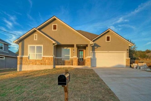 Photo of 150 Waimanalo LN, Bastrop, TX 78602 (MLS # 2427490)