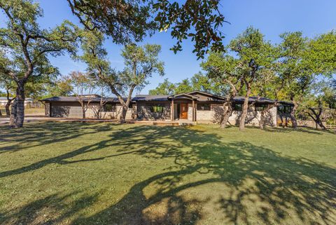 Photo of 8717 South View RD, Austin, TX 78737 (MLS # 2429025)