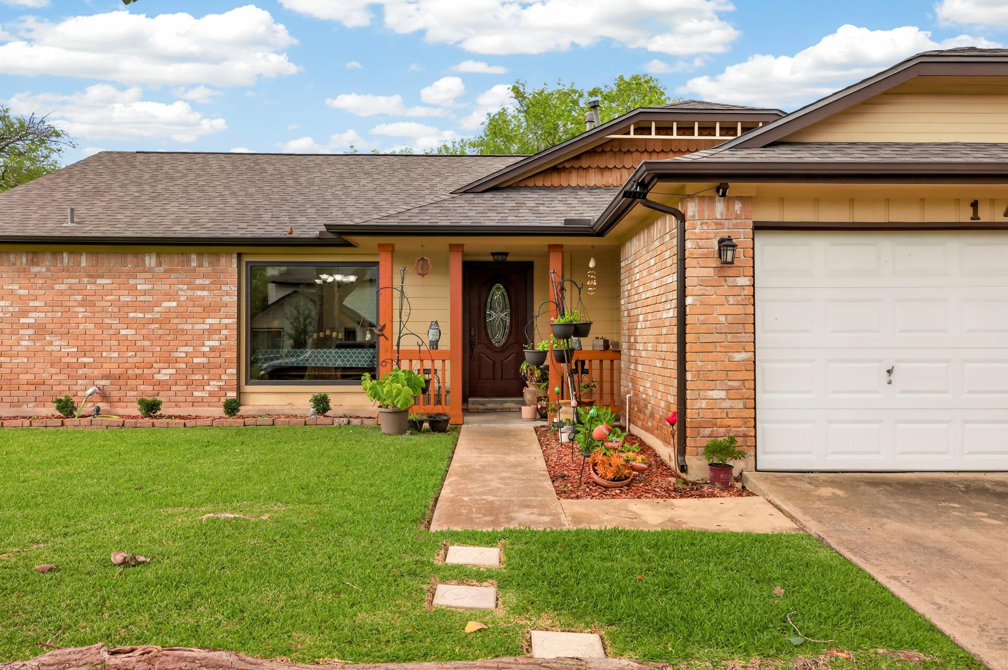 1413 Charolais DR