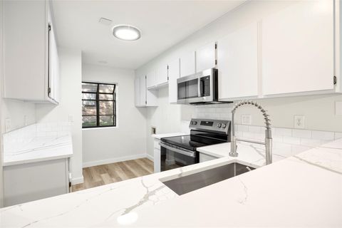 Tiny photo for 7122 Wood Hollow DR #29, Austin, TX 78731 (MLS # 6641212)