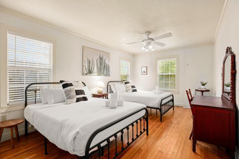 Tiny photo for 1406 Summit ST, Austin, TX 78741 (MLS # 6246192)