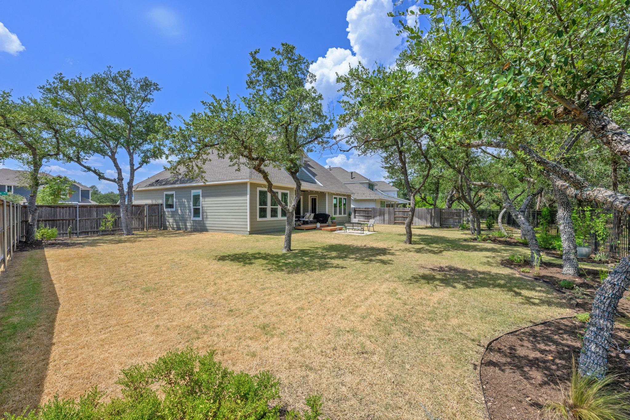 1942 Headwaters BLVD