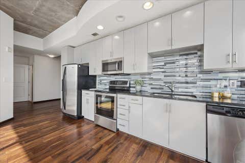 Tiny photo for 360 Nueces ST #4202, Austin, TX 78701 (MLS # 9934991)