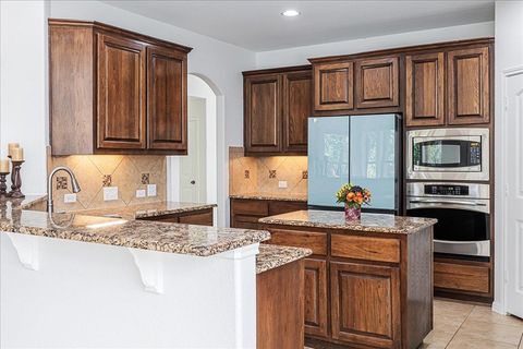 Tiny photo for 8113 Via Verde DR, Austin, TX 78739 (MLS # 9738632)