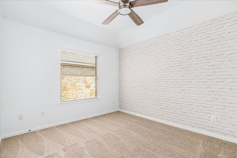 Tiny photo for 8113 Via Verde DR, Austin, TX 78739 (MLS # 9738632)