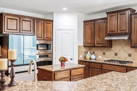 Tiny photo for 8113 Via Verde DR, Austin, TX 78739 (MLS # 9738632)