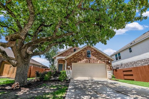 Photo of 616 Pheasant Hill LN, Georgetown, TX 78628 (MLS # 9732436)