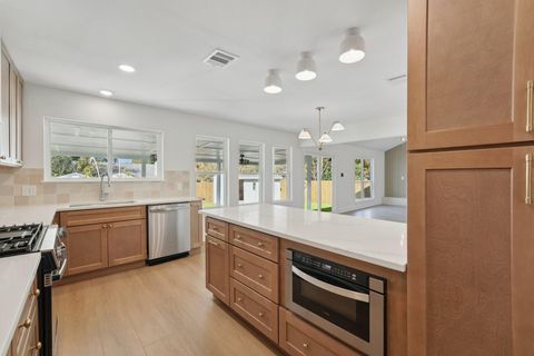 Tiny photo for 13202 Lamplight Village Ave, Austin, TX 78727 (MLS # 1207754)