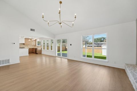 Tiny photo for 13202 Lamplight Village Ave, Austin, TX 78727 (MLS # 1207754)