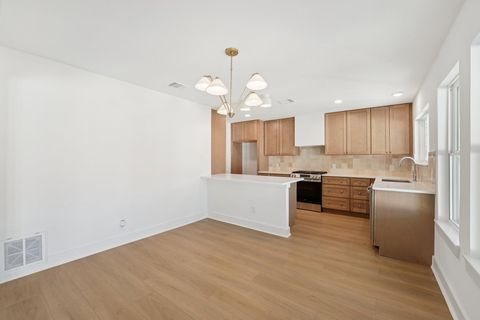 Tiny photo for 13202 Lamplight Village Ave, Austin, TX 78727 (MLS # 1207754)