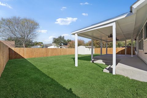 Tiny photo for 13202 Lamplight Village Ave, Austin, TX 78727 (MLS # 1207754)