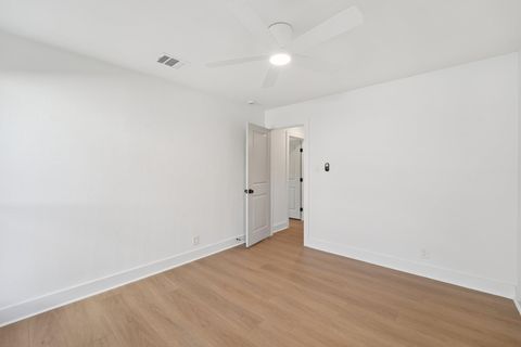 Tiny photo for 13202 Lamplight Village Ave, Austin, TX 78727 (MLS # 1207754)