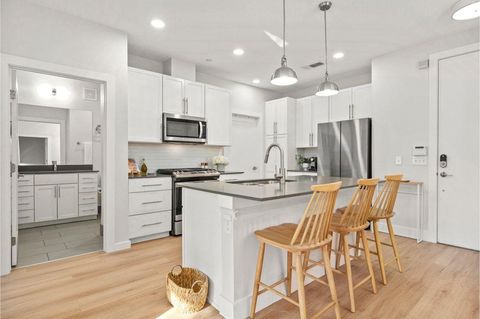 Tiny photo for 2733 Dulce LN #602, Austin, TX 78704 (MLS # 7247117)