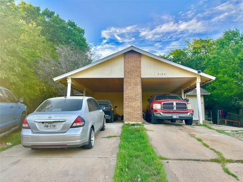 7106 Astro View DR Austin TX 78724