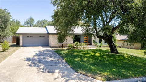 Photo of 1300 Old Cedar LN, Austin, TX 78758 (MLS # 6567300)