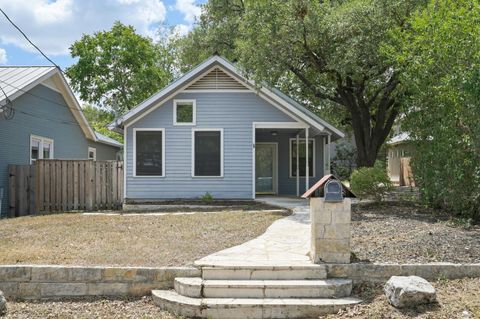 Photo of 1811 Waterston Ave, Austin, TX 78703 (MLS # 1631409)