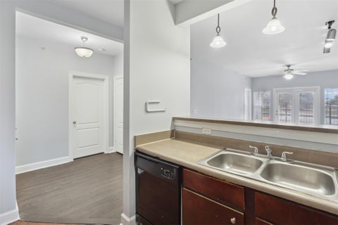 Tiny photo for 1901 Crossing PL #3101, Austin, TX 78741 (MLS # 6094463)