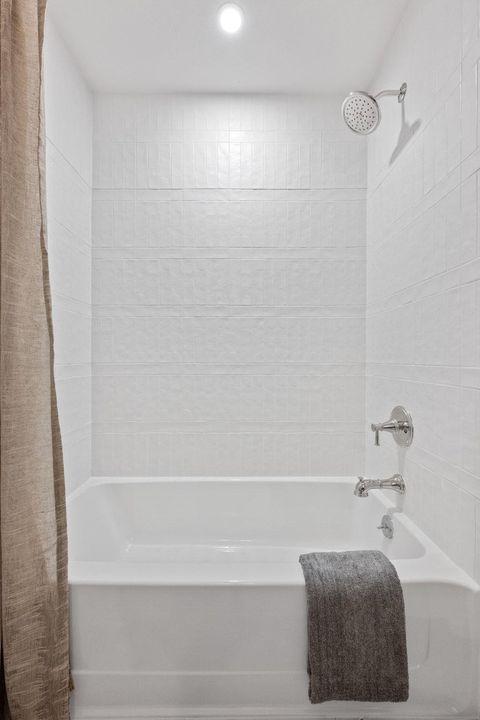 Tiny photo for 2107 Waterway BND, Austin, TX 78728 (MLS # 4401608)