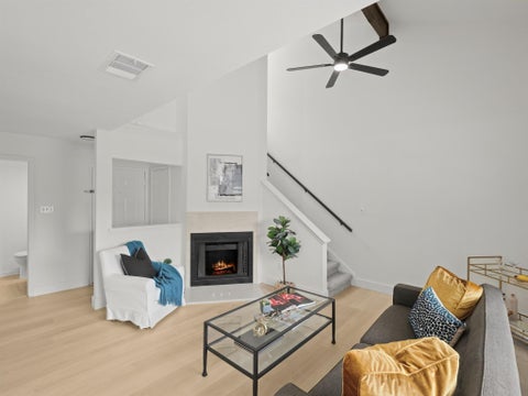 Photo of 512 Eberhart LN #1003, Austin, TX 78745 (MLS # 9961620)