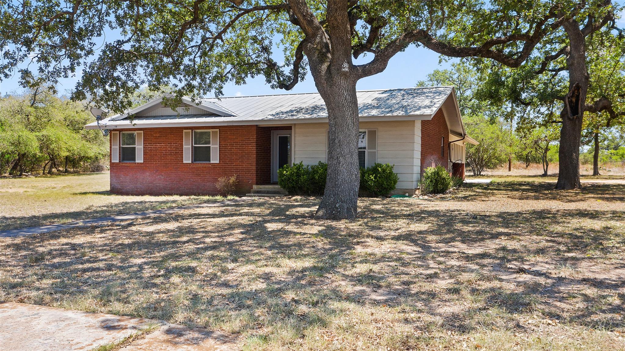 2942 Ranch Road 2766