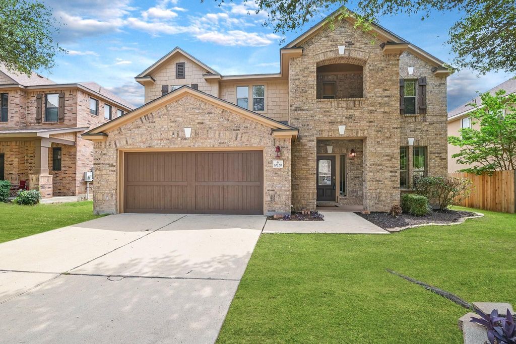Photo of 10229 English Oak DR, Austin, TX 78748 (MLS # 2787862)