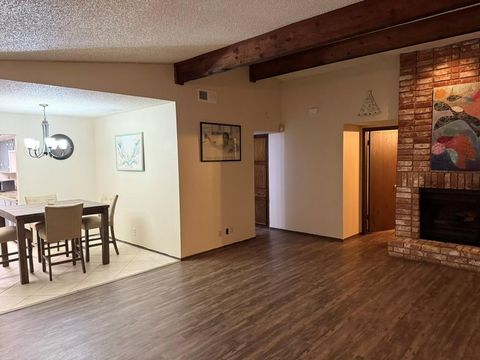 Tiny photo for 907 E Meadowmere LN, Austin, TX 78758 (MLS # 8326225)