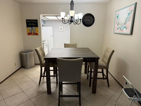 Tiny photo for 907 E Meadowmere LN, Austin, TX 78758 (MLS # 8326225)