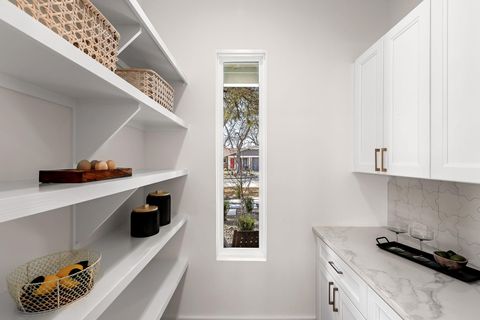 Tiny photo for 3104 Pinecrest DR, Austin, TX 78757 (MLS # 6999080)