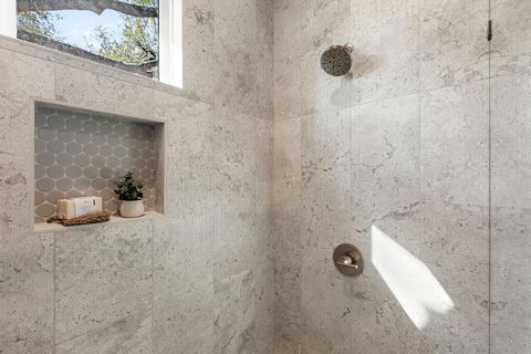 Tiny photo for 3104 Pinecrest DR, Austin, TX 78757 (MLS # 6999080)