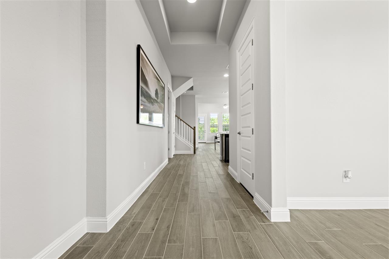 Photo 8 of 31 of 103 Shikra CV house