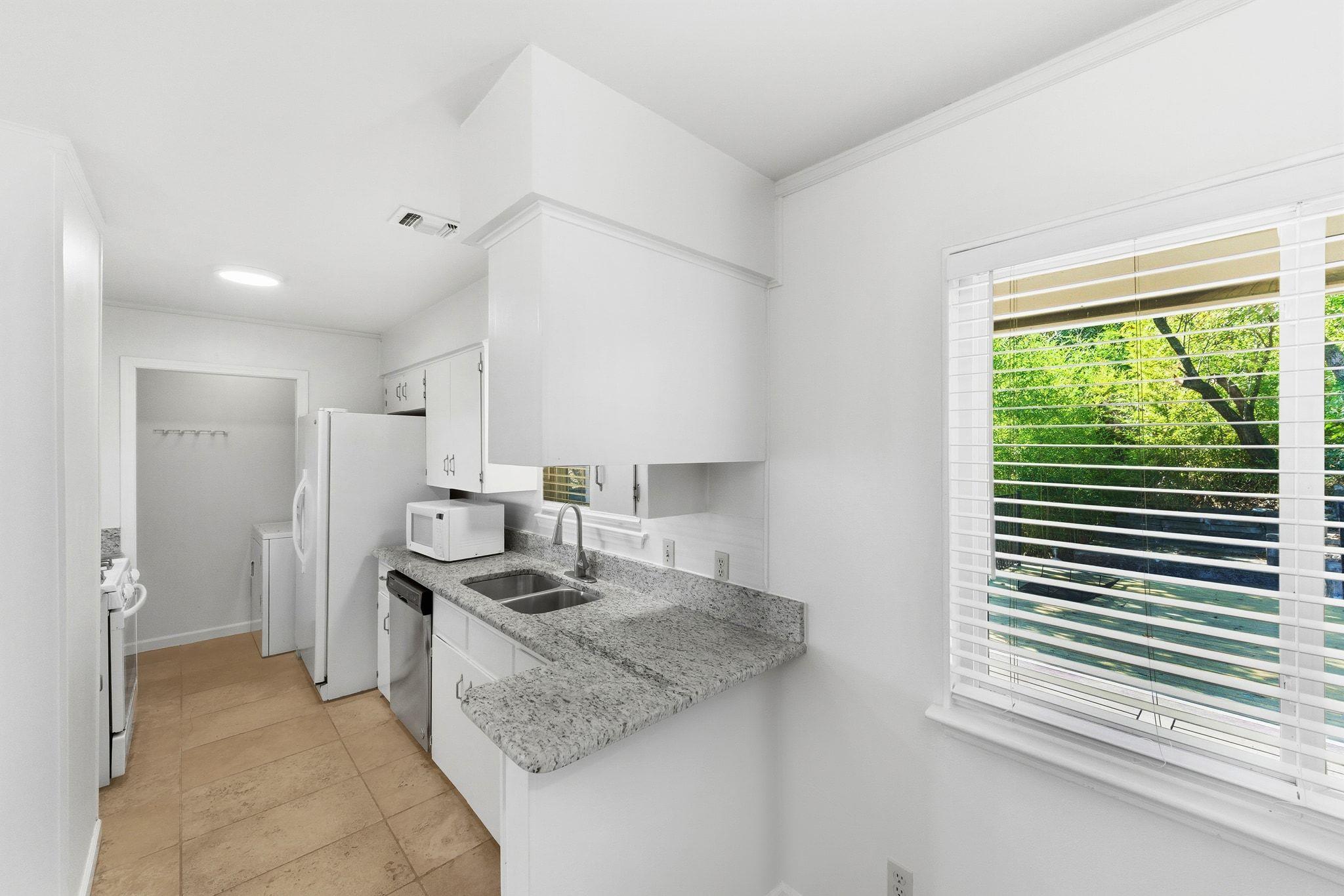 6210 Shadow Valley DR