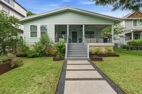 Photo of 708 Upson ST, Austin, TX 78703 (MLS # 4985863)