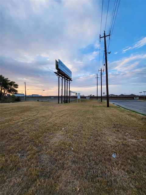 13441 Ranch Road 620 N Austin TX 78717