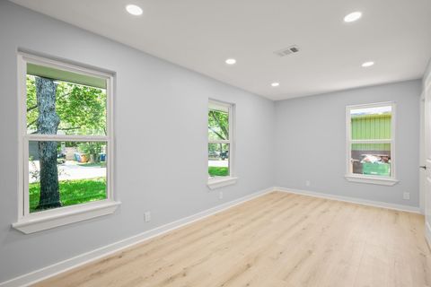 Tiny photo for 4802 Brighton RD, Austin, TX 78745 (MLS # 9830593)